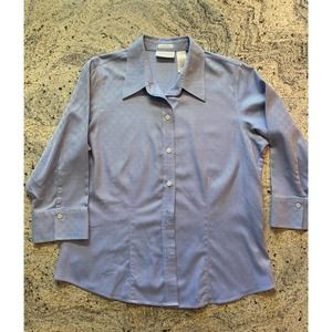 Liz Claiborne ladies button front shirt